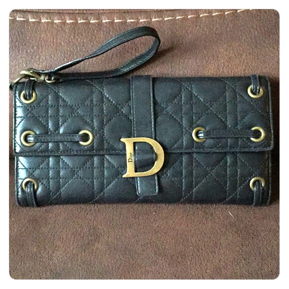 Dior Handbags - 🌹💯auththtic Lady Dior wallet/clutch/wristlet